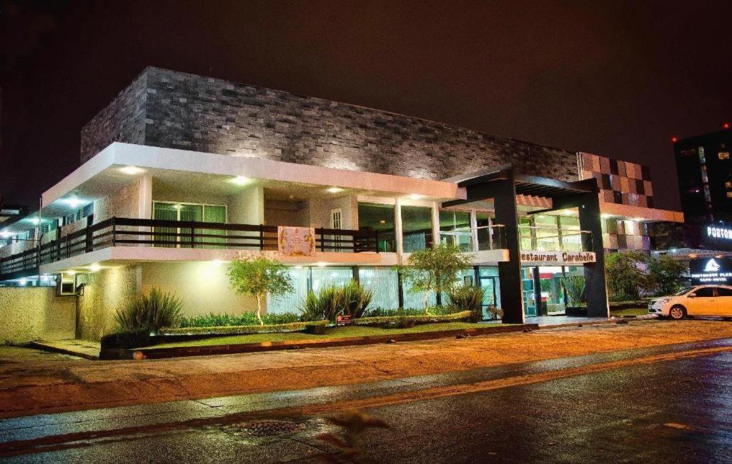 Hotel Portonovo Plaza Expo Zapopan Εξωτερικό φωτογραφία