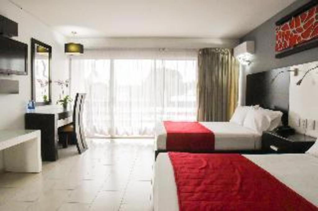 Hotel Portonovo Plaza Expo Zapopan Εξωτερικό φωτογραφία