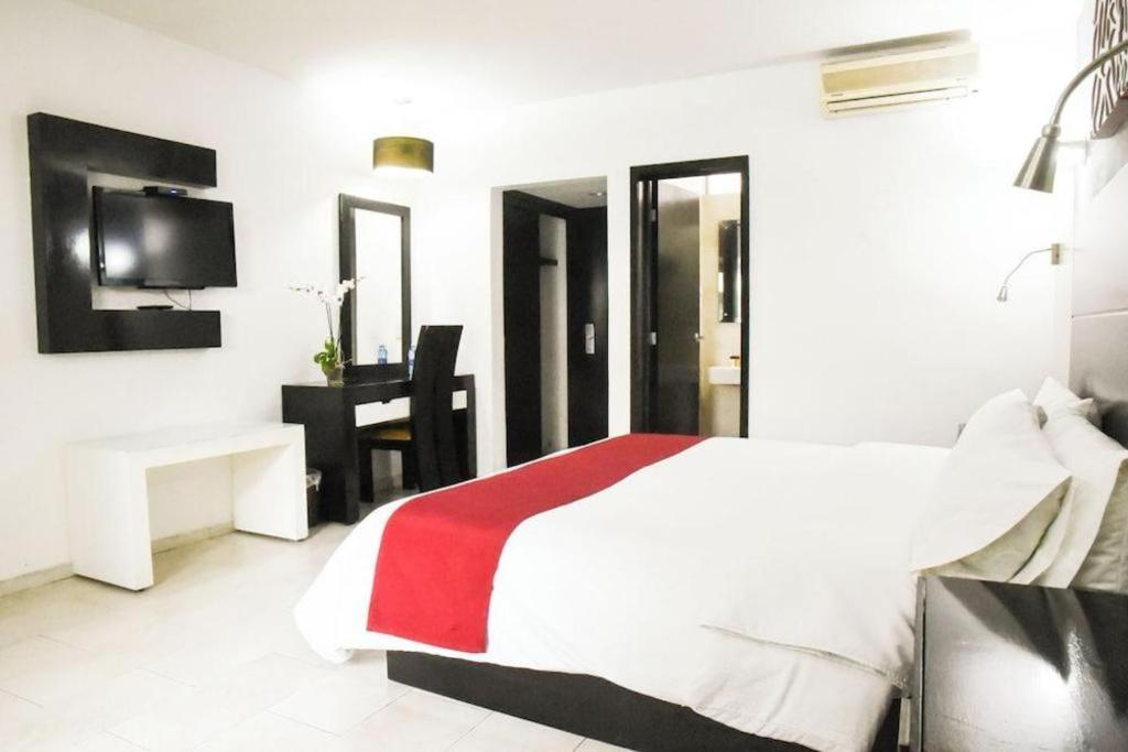 Hotel Portonovo Plaza Expo Zapopan Εξωτερικό φωτογραφία