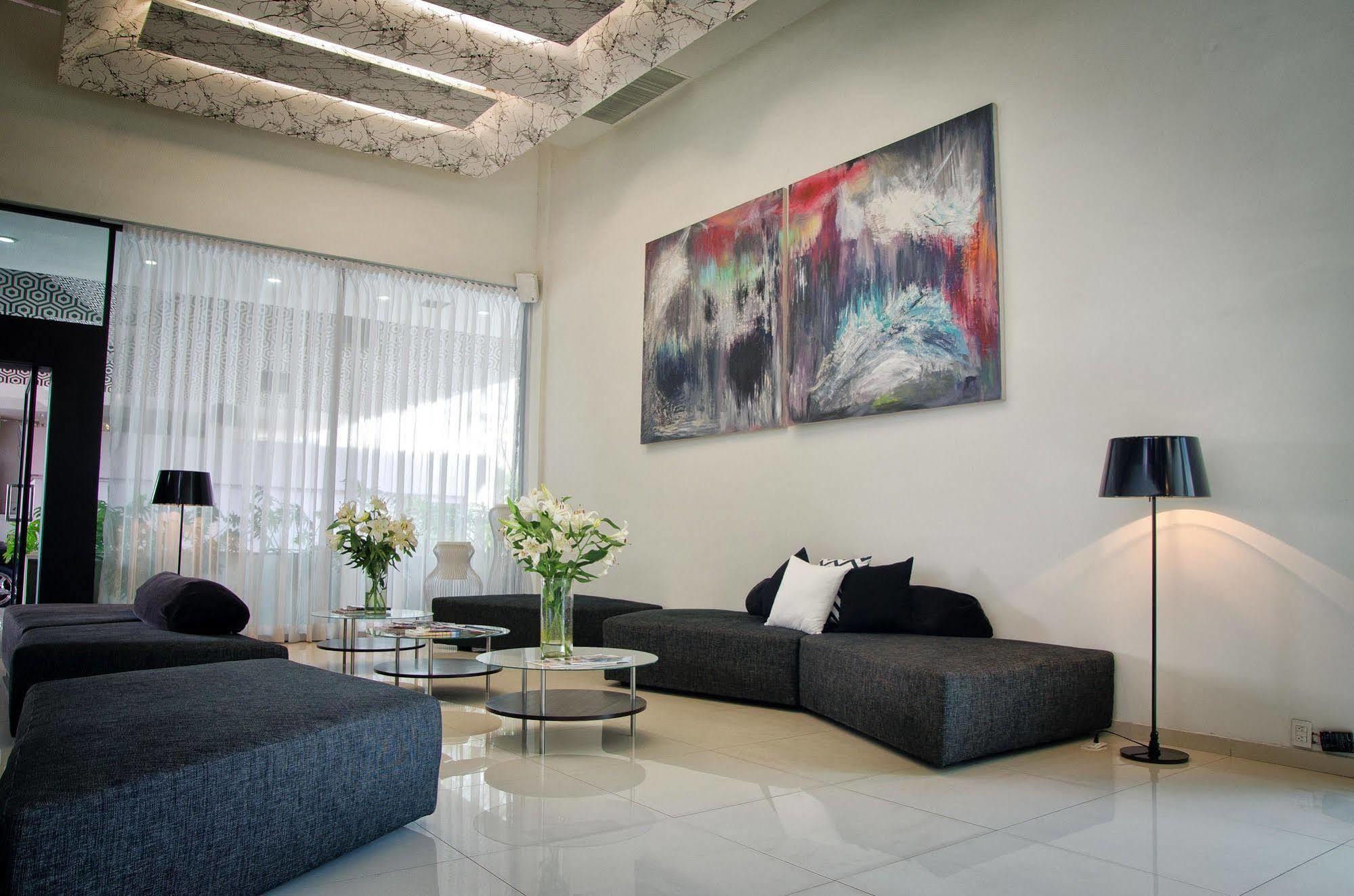 Hotel Portonovo Plaza Expo Zapopan Εξωτερικό φωτογραφία